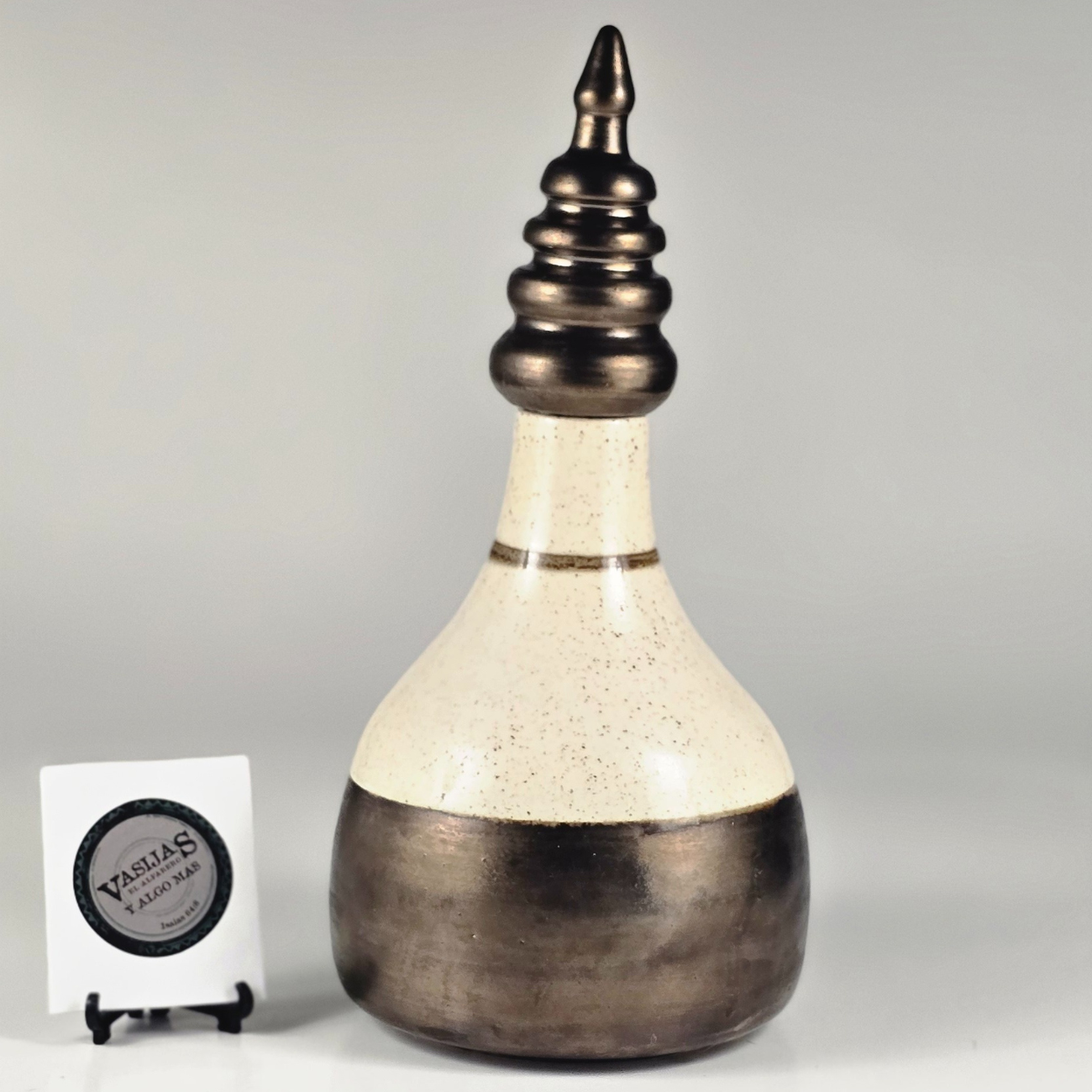 ONE OF ONE – LUXURY REDOMA