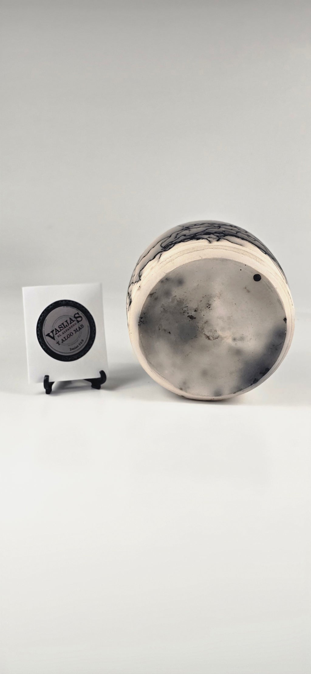 Vasija Baja de Barro “Naked Raku”